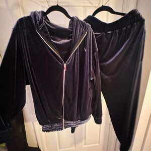 Laina Rauma Velvet Set